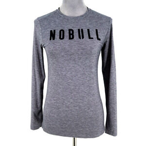 NoBull Top Womens XS Gray Long Sleeve Stretch Knit T Shirt Crew Neck Logo